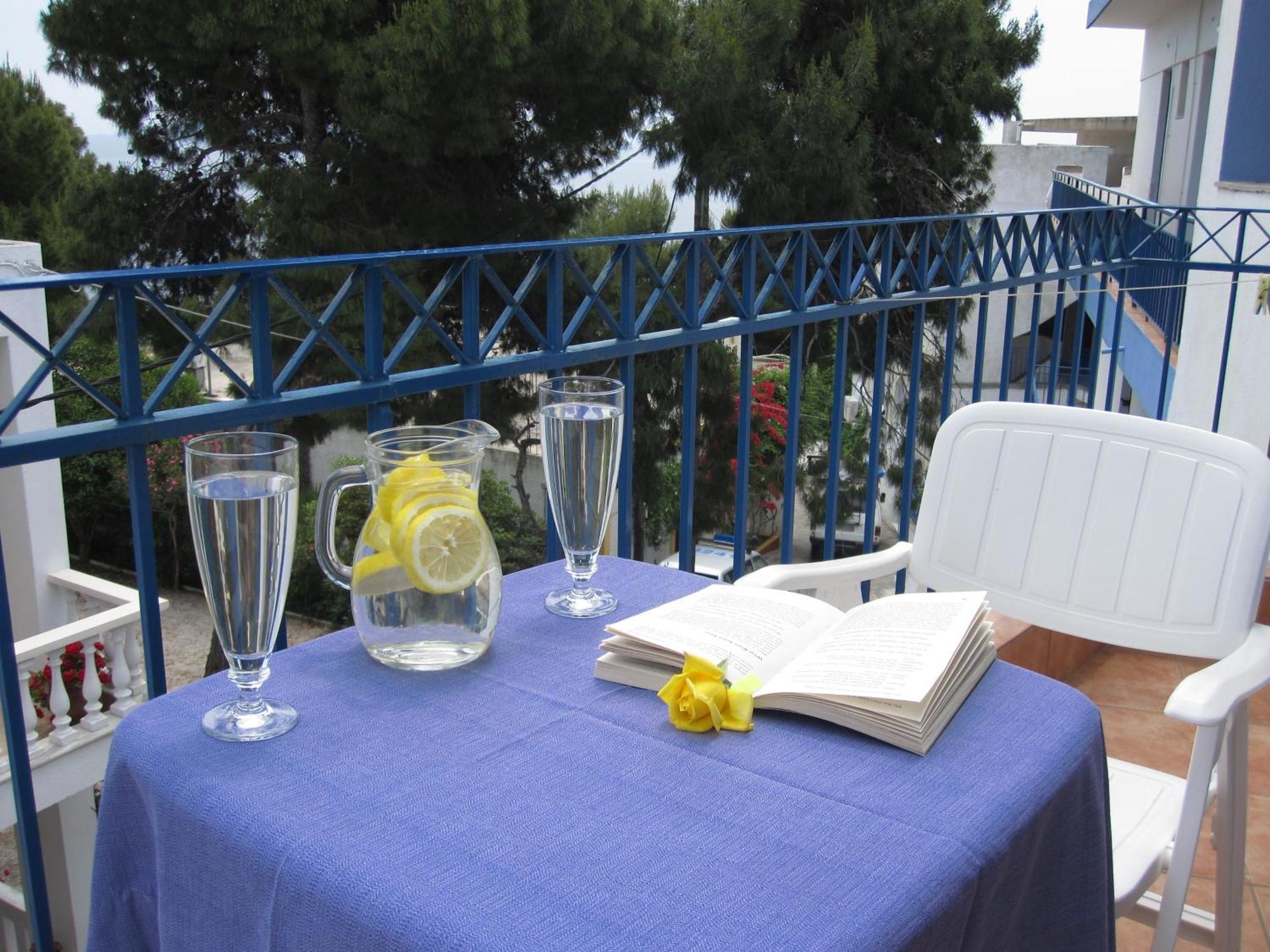 Kavos Hotel Patitiri  Exterior photo